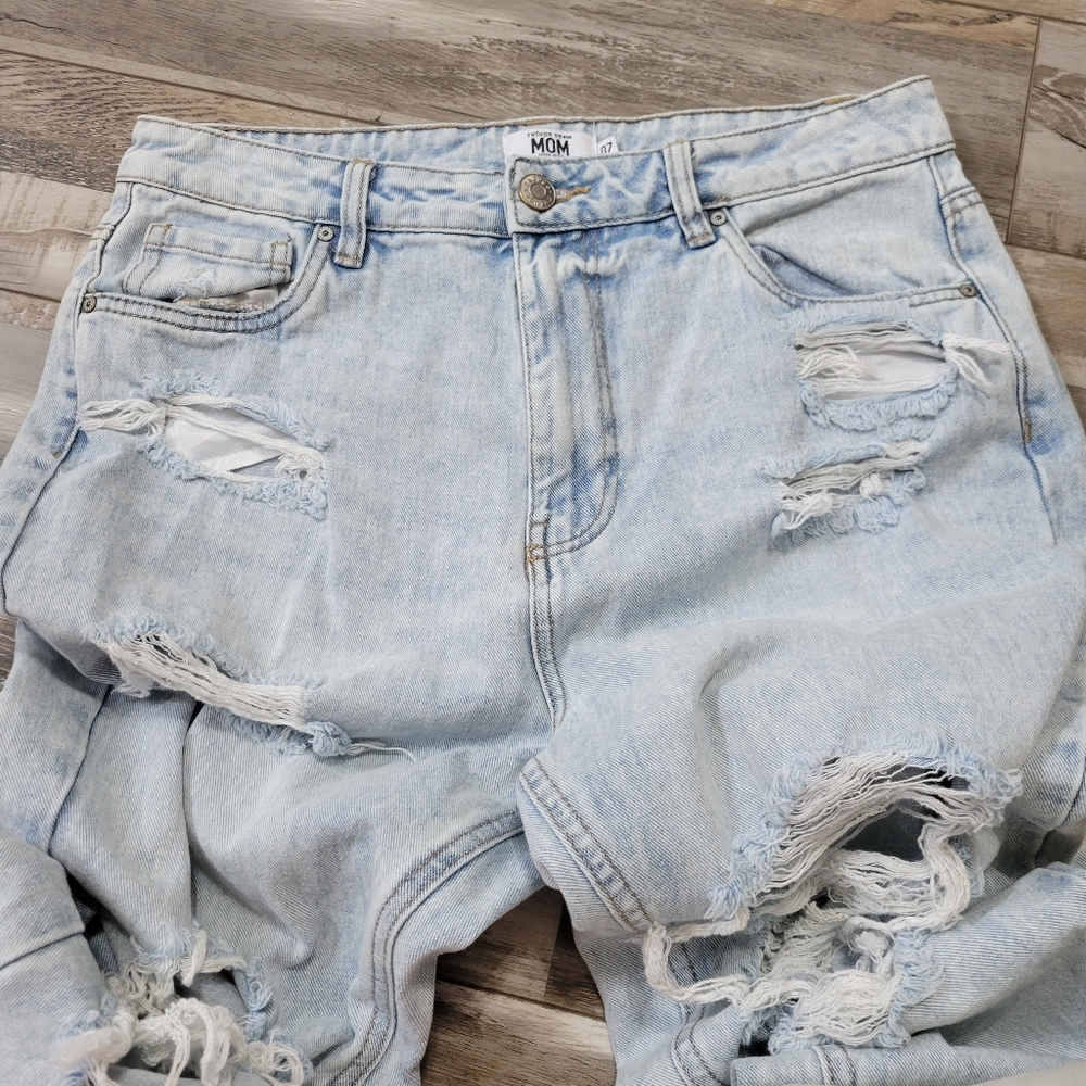 7 Refuge Ripped High Rise Mom Jeans - Picture 4 of 6